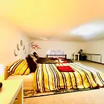 Chloe Apartment